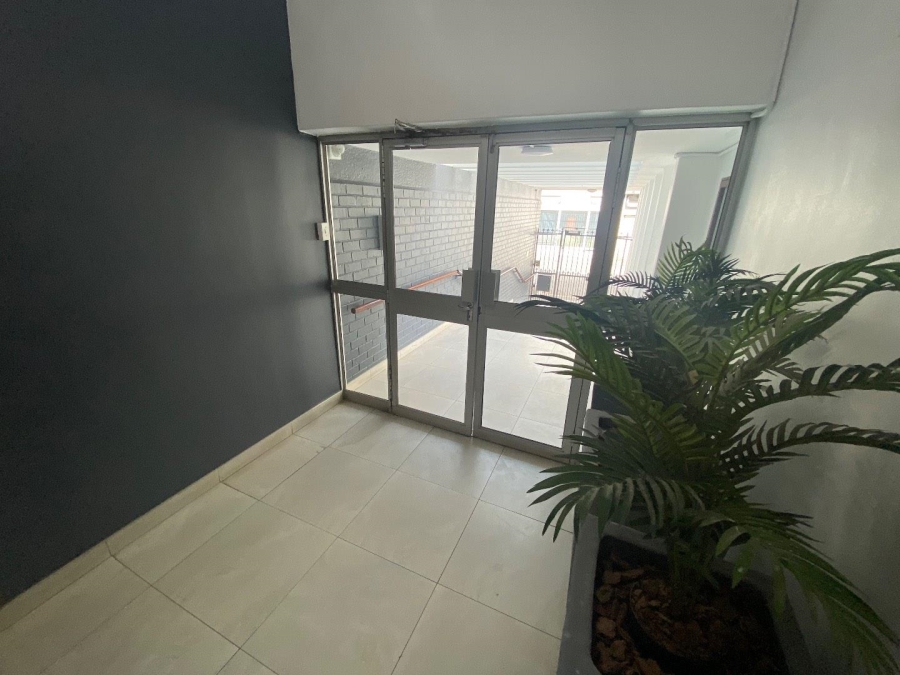 0 Bedroom Property for Sale in Three Anchor Bay Western Cape